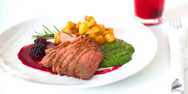 Duck Breast with Potatoes, Spinach and Berry Sauce