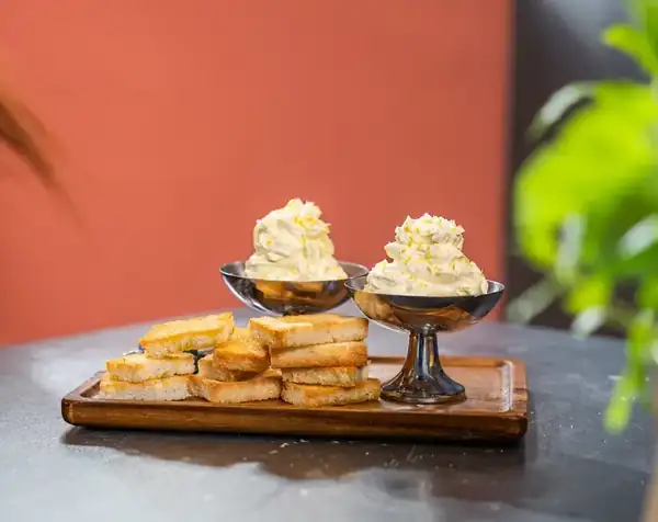 Whipped lemon butter
