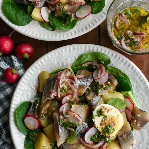 Herring and Potato Salad (with Pickled or Smoked Herring)