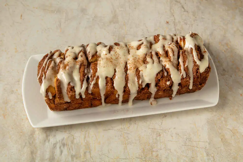 Cinnamon Baton Bread