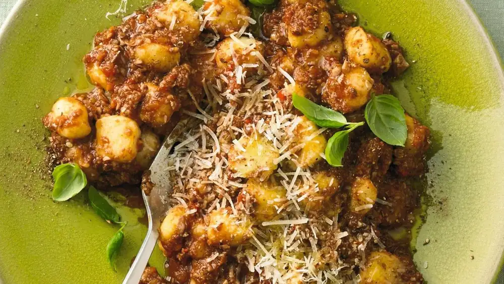 The queen of all pasta sauces: Gnocchi with mushroom Bolognese