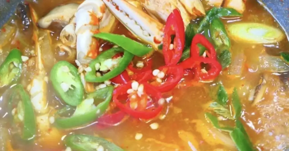 How to easily and deliciously make Baek Jong-won style crab stew using frozen crabs