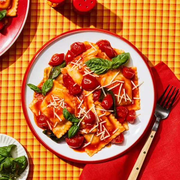 15-Minute Burst Cherry Tomato Caprese Ravioli