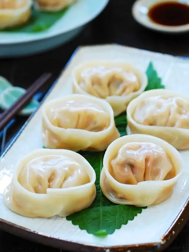 Kimchi Mandu (Kimchi Dumplings)