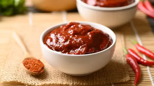 The Gochujang-Packed Sauce That'll Add A Spicy Tang To Any Meal