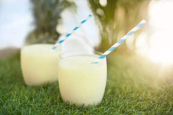 Coconut-Pineapple-Smoothie