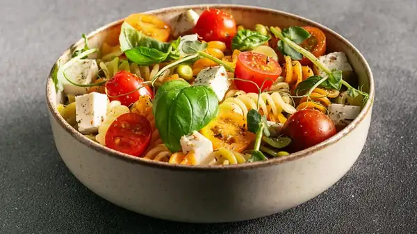 The 5 Best Herbs To Add To Pasta Salad