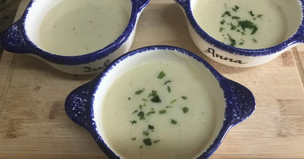 Recipe for creamy cauliflower soup, submitted by Iran Carlos Stalliviere Correa
