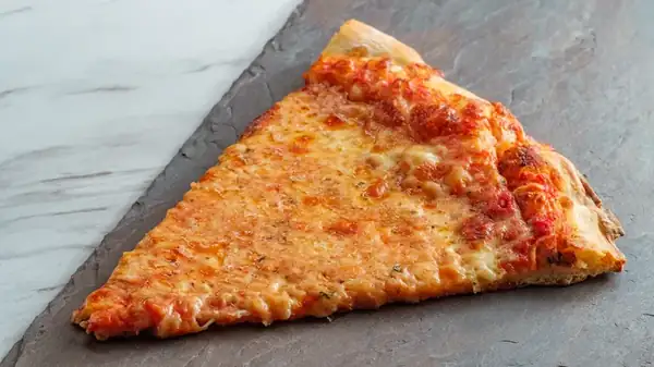 Los dos ingredientes que distinguen la masa de pizza de Nueva York