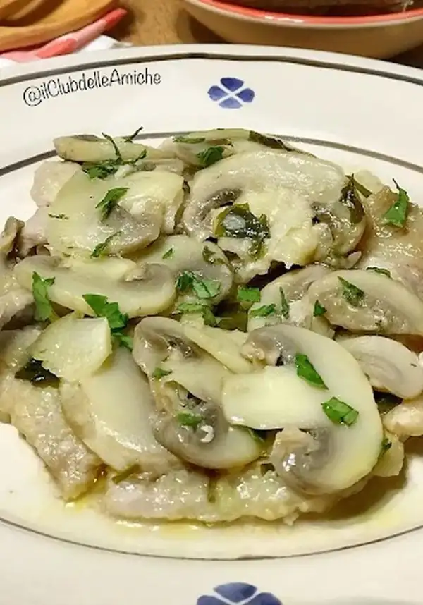 Scallops with mushrooms