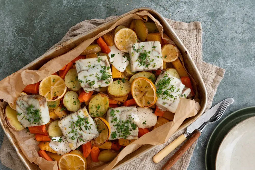 Cod in shape with vegetables