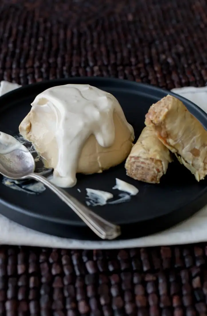 Pannacotta de manjar - Pilar Hernández's Chilean Cuisine