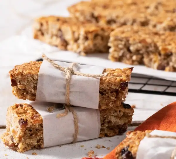Soft-Bake Muesli Bar Recipe NZ Edmonds Cooking