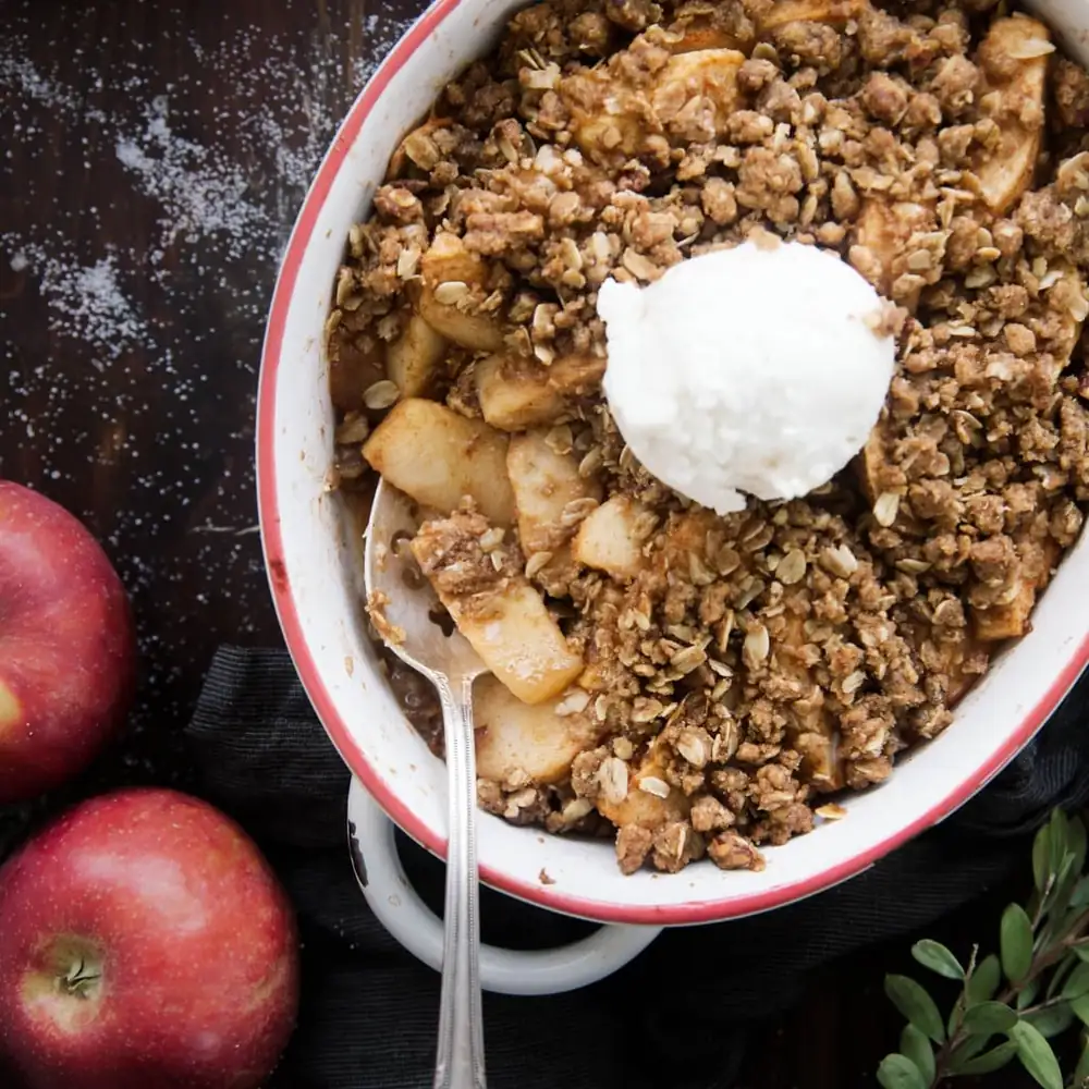 The Best Healthy Apple Crisp Recipe