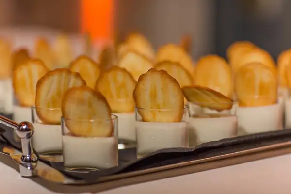 Crema de limón, creada para el rey Carlos III por Enrico Derflingher