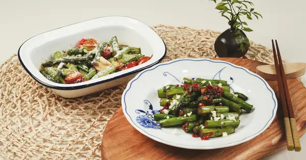 Baek Jong-won's Roasted Asparagus with Tomatoes & Stir-fried Asparagus with Garlic