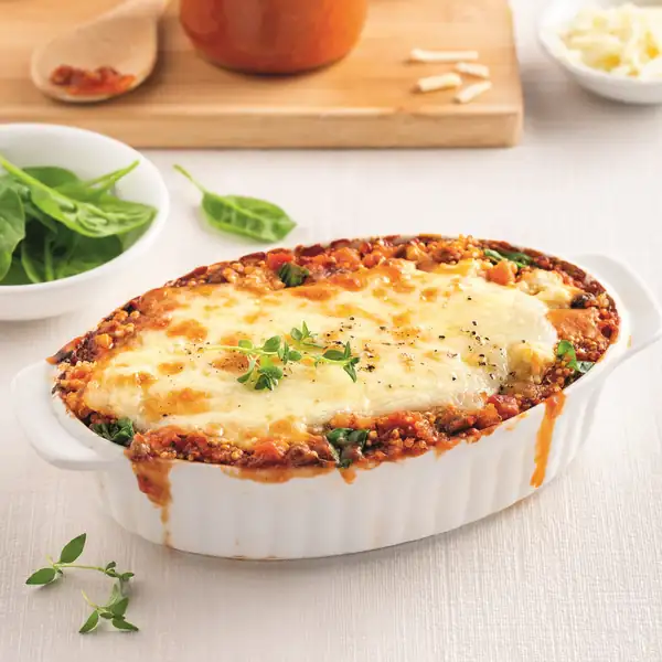 Quinoa gratin with spaghetti sauce