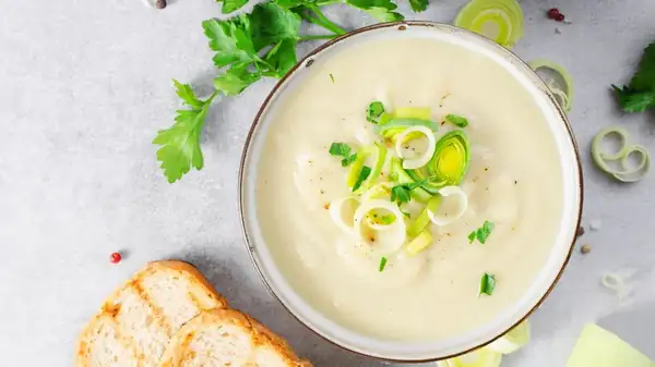 Puréed Potatoes Are A Must-Try Cream Substitute For Soups