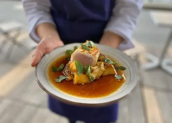 Recipe for seared tuna, smoked eggplant and spicy soy sauce