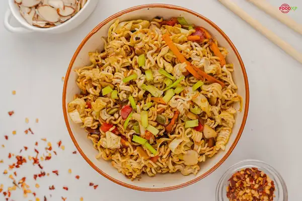 Delicious Asian Ramen Noodle Salad Recipe