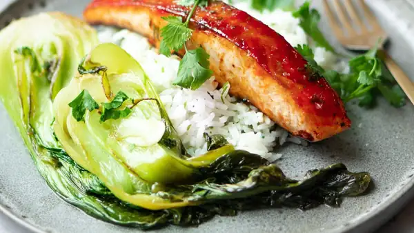 Here is how to make the tastiest bok choy (and other Asian vegetables) in a wok in 10 minutes