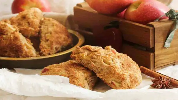 Apple biscuits, the soft version that keeps for several days