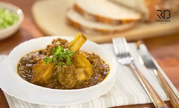 Easy Railway Mutton Curry रेलवे मटन करी Curry de cordero único con ingrediente secreto Receta