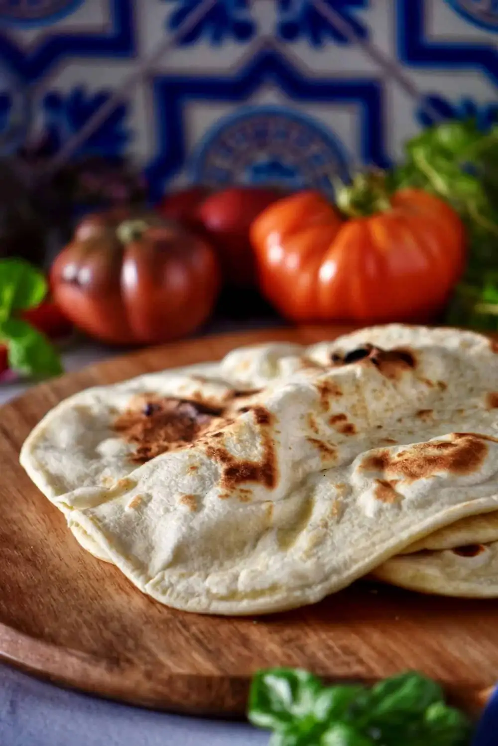 Receta de pan Piadina: Pan plano italiano suave
