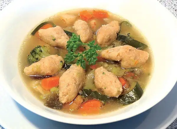 Broth with yeast gnocchi