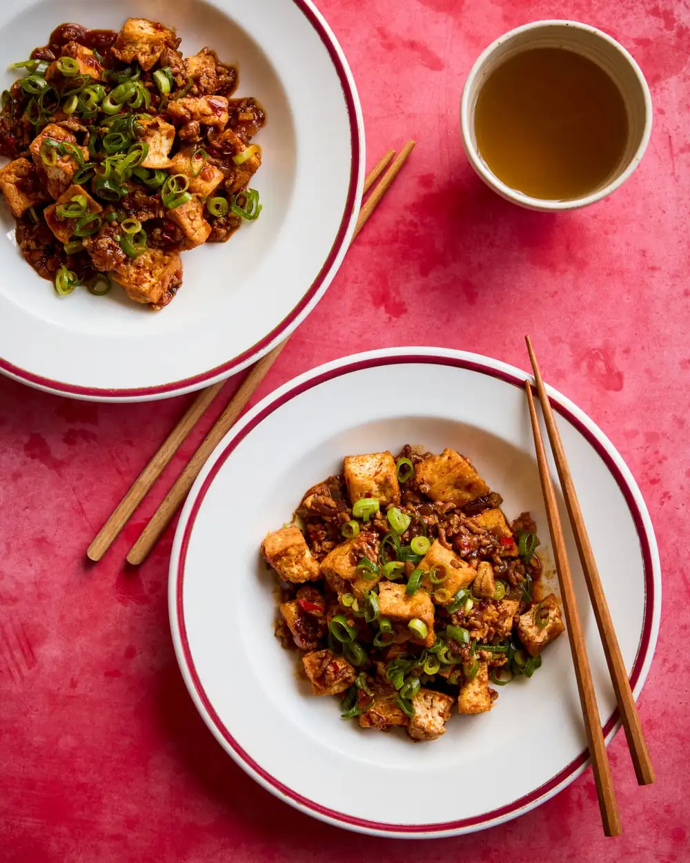 Agridulce, mapo vegetariano y en salsa picante: recetas de tofu de Fuchsia Dunlop