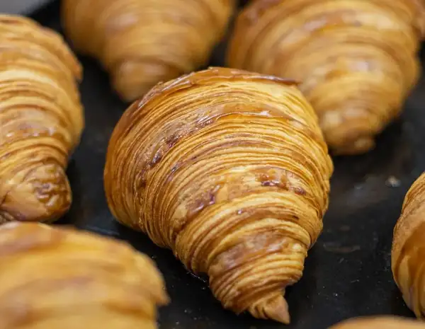 El croissant, un producto de pastelería con presencia en Mar del Plata