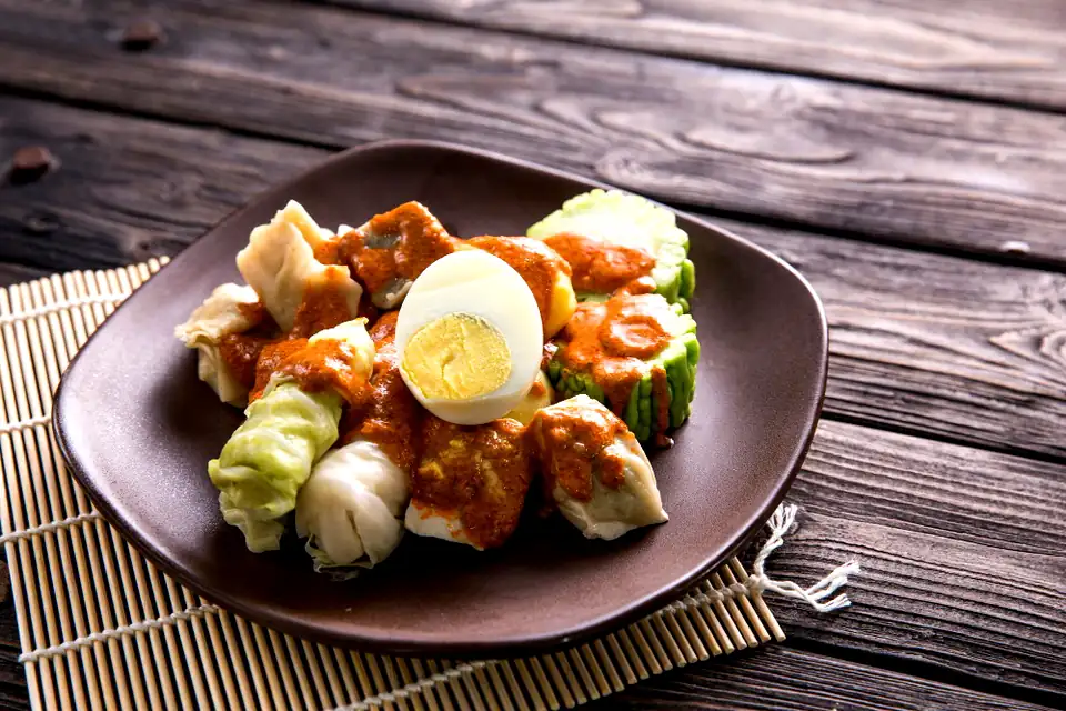 Beware! These Are the Signs of Siomay Made with Janitor Fish