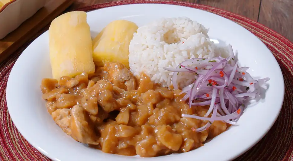 Chicken Carapulcra: Peruvian Recipe (VIDEO)