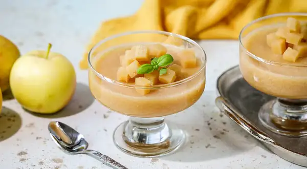 Jalea de manzana con gelatina
