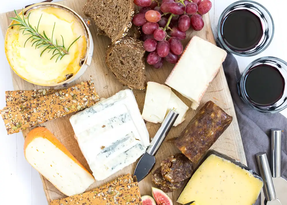 Cheese platter with nut bread