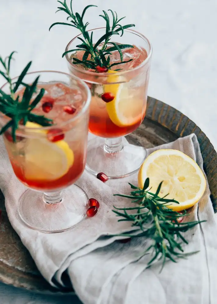 Lemon mocktail with pomegranate