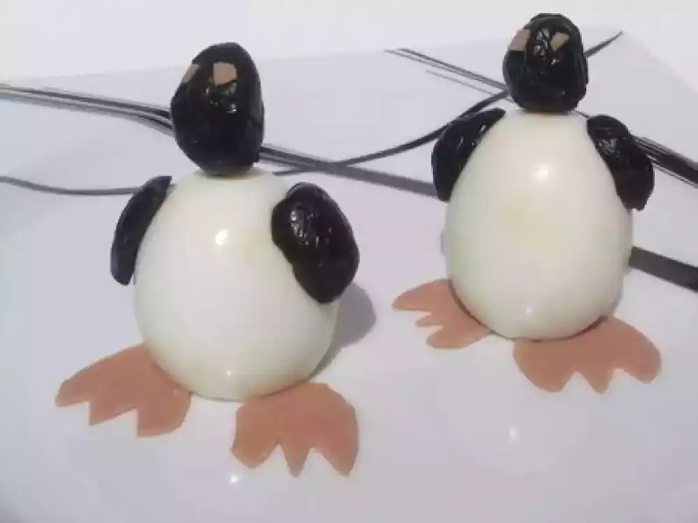 Penguin egg recipe to amuse children