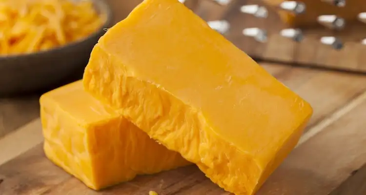 Cómo ahumar queso en frío en tu propio patio trasero