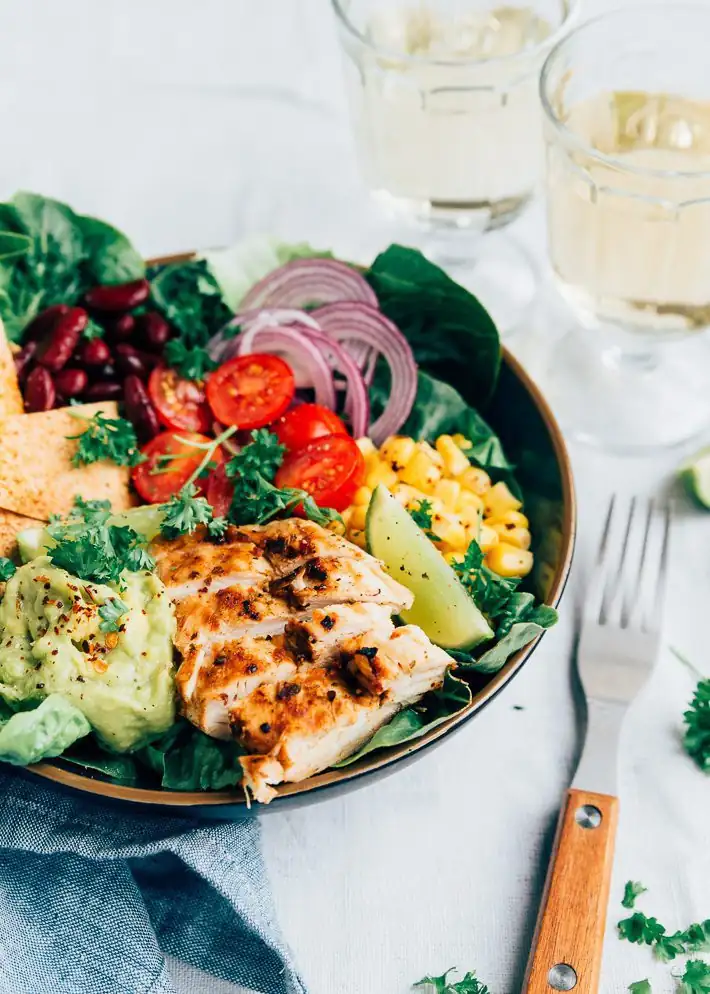 Mexican salad with tortilla croutons