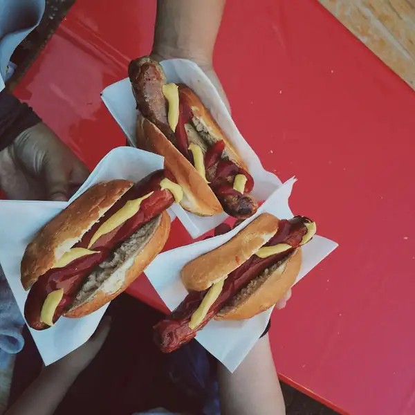 Weenies Charbroiled Debuts Danger Dogs and Taco Logs on the Westside
