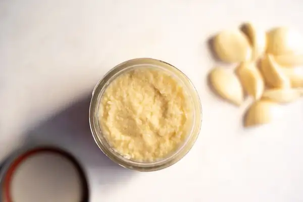 How to make Garlic Paste?