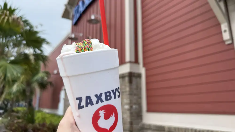 Review: Zaxby's Added NERDS To Its Strawberry Milkshake