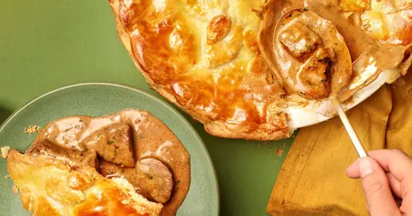 Slow-cooked beef stroganoff pie