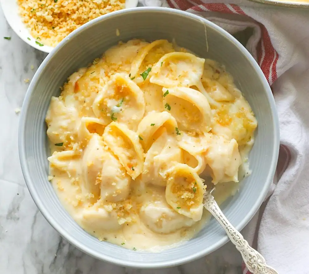 White Cheddar Mac and Cheese