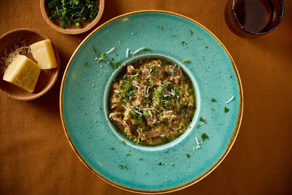 Quinoa risotto with mushrooms