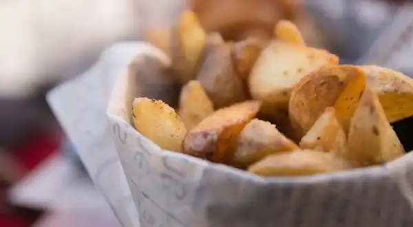 Forget the oven! How to make crispy potatoes in 20 minutes