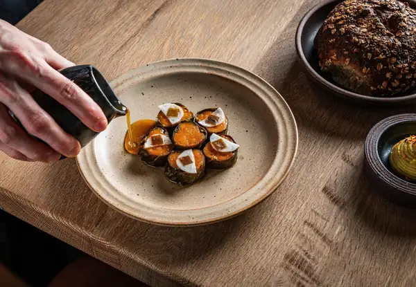 Oyster Oyster mantiene su menú degustación vegetariano con estrella Michelin en Shaw