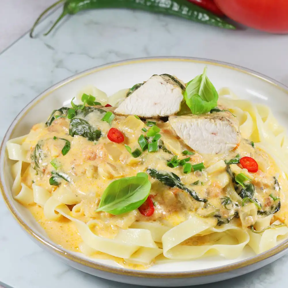 Pasta with chicken