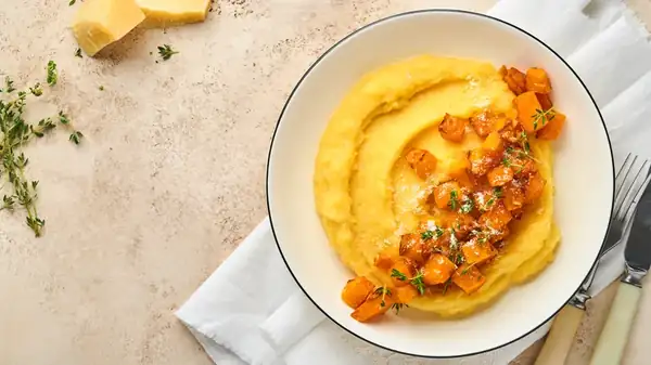 No enciendas la estufa si quieres lograr una polenta perfecta