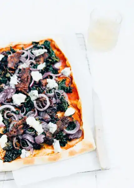 Sheet-pan pizza with cavolo nero